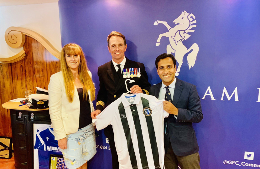 Rehman with Gills shirt and HMS Medway Commanding Officer
