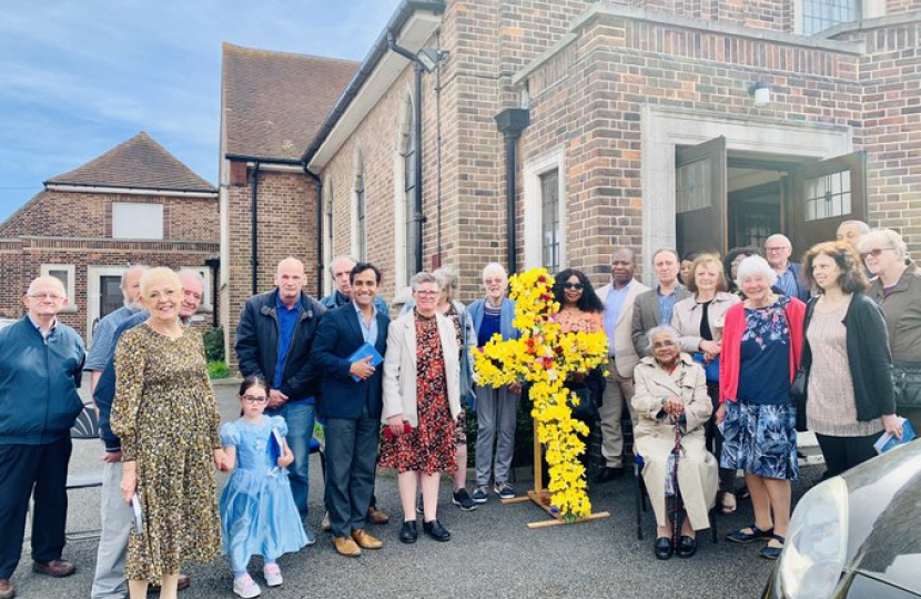 Rehman attends Easter service at United Reformed Church in Gillingham