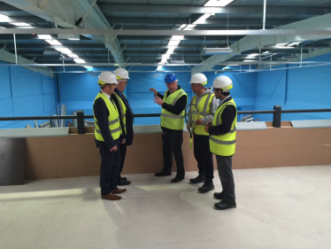 Avenue Tennis facilities