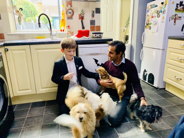 Rehman visiting Animals Lost and Found Kent