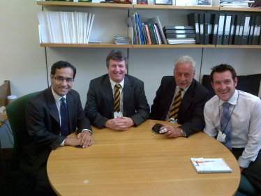 Rehman meets with Rainham Cricket Club