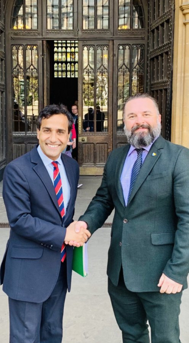 Rehman welcomes Ambassador of Bosnia & Herzegovina to Parliament 