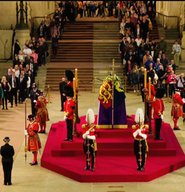 Picture of Westminster Hall during the lying in state